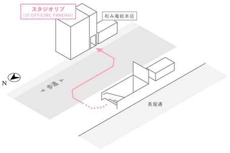 階段を上がったら目の前。エレベーターで5Fへ。